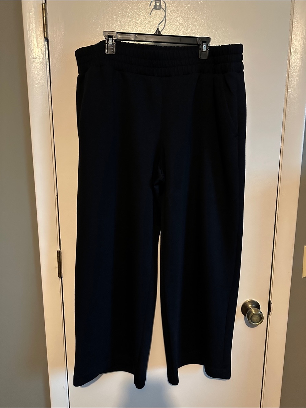 Old Navy Black Sweatpants with Elastic Waist